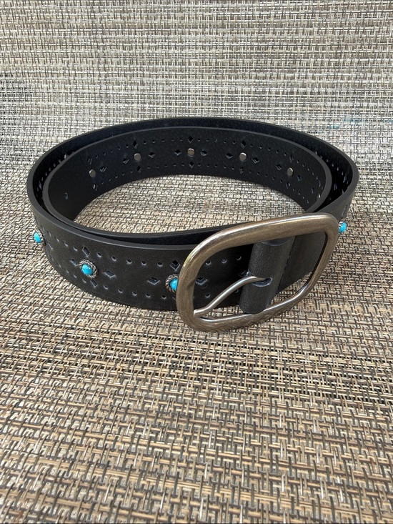 Faded Glory Accessories - Faded Glory Black Leather Belt with Turquoise Accents
